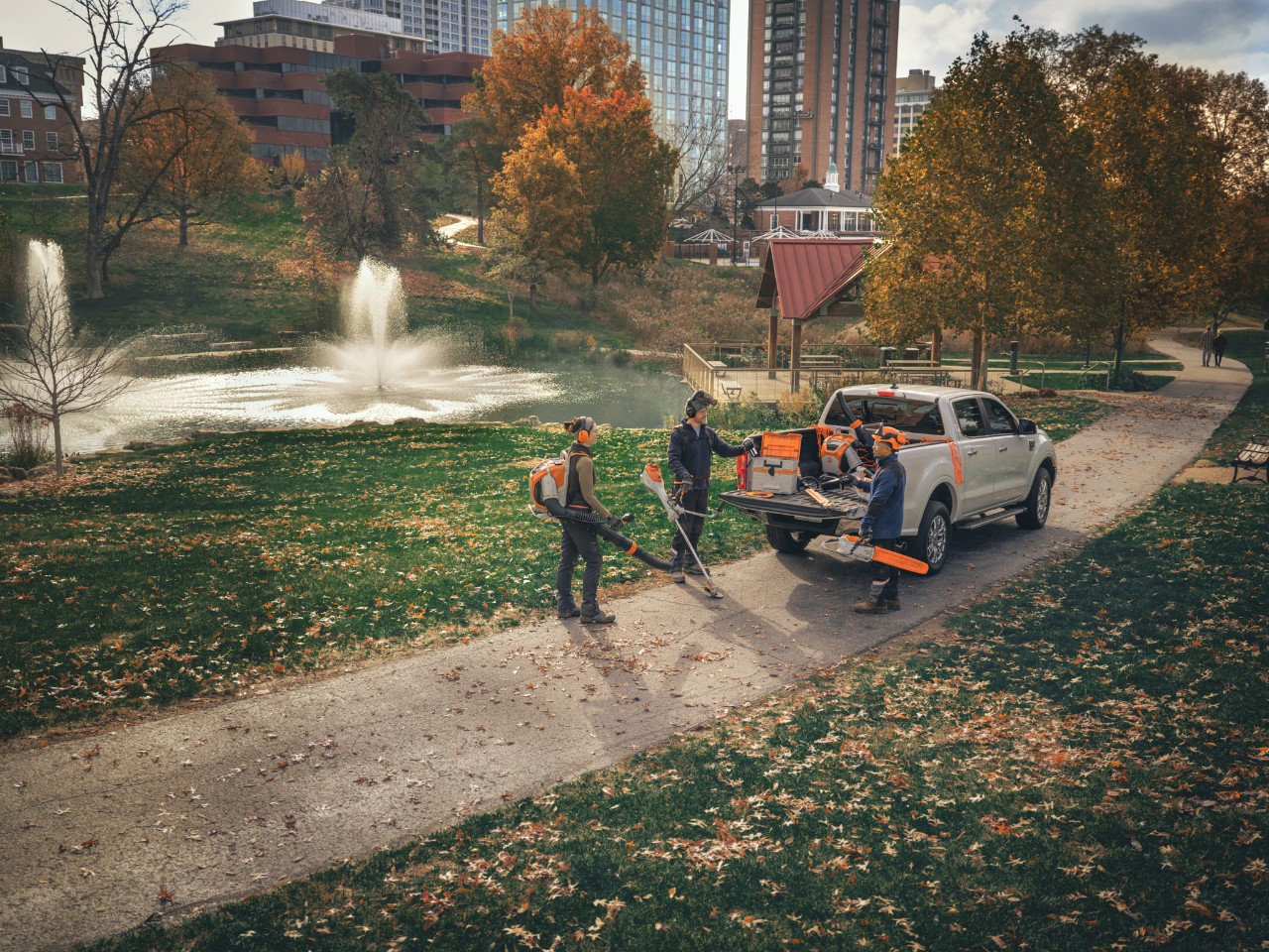 Landscaping professionals choose STIHL Battery tools for their work